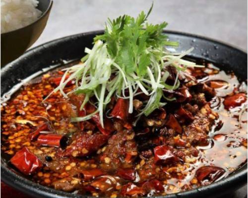 L6.Sliced Beef in Chilli Broth with Rice水煮牛肉饭